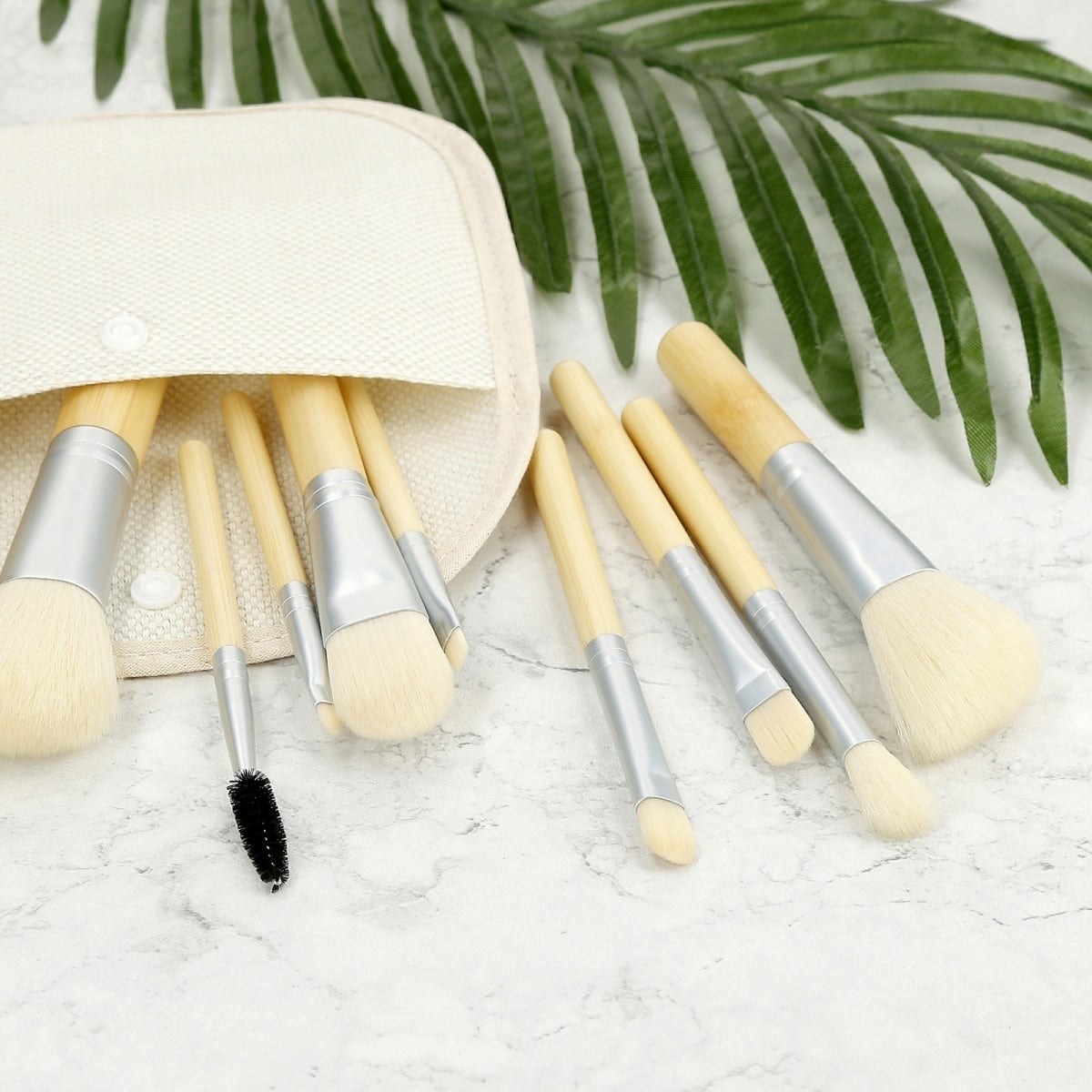 Tools for Beauty - 10Pcs Bamboo Makeup Mini Brush Set White φωτογραφία