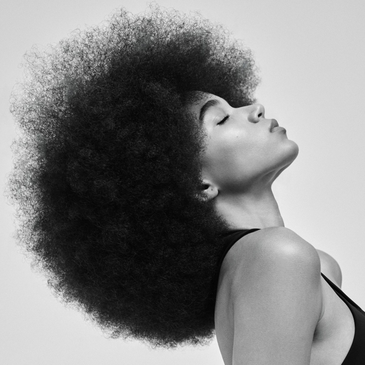 Medavita Idol - 5 Curly Glow Curl Control Hair Mousse (200ml) φωτογραφία