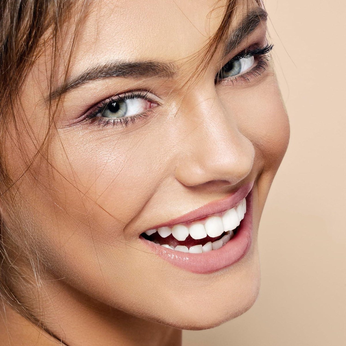 Pupa Wonder Me Instant Perfection Total Lightness Foundation - 045 Almond - Warm (30ml) φωτογραφία