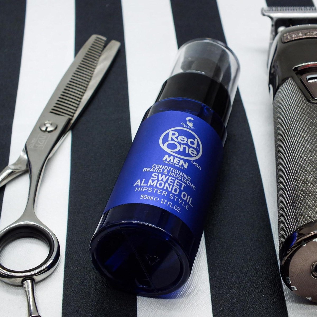 RedOne Men Professional Redone Conditioning Beard & Mustache Sweet Almond Oil (50ml) φωτογραφία