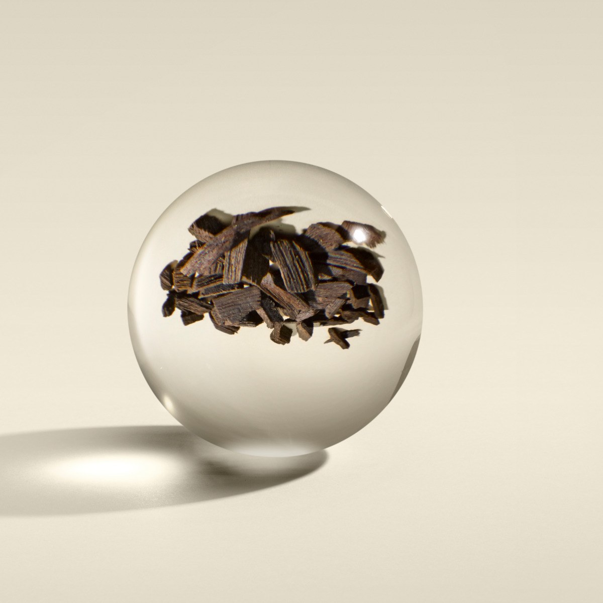 Molton Brown Mesmerising Oudh Accord & Gold Body Lotion (300ml) φωτογραφία