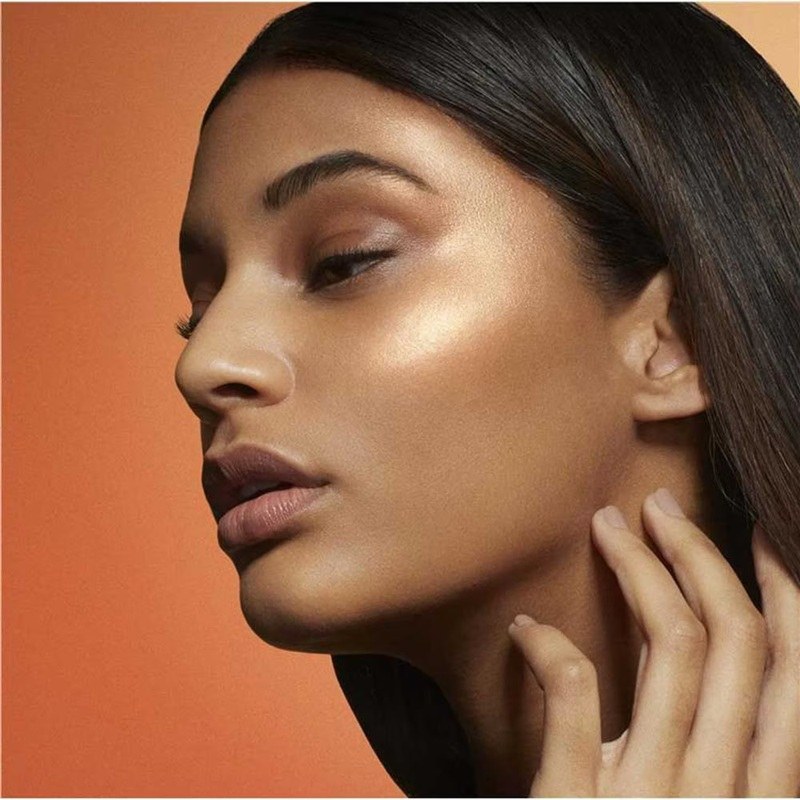Maybelline New York Master Chrome Metallic Highlighter - 150 Molten Bronze (9g) φωτογραφία