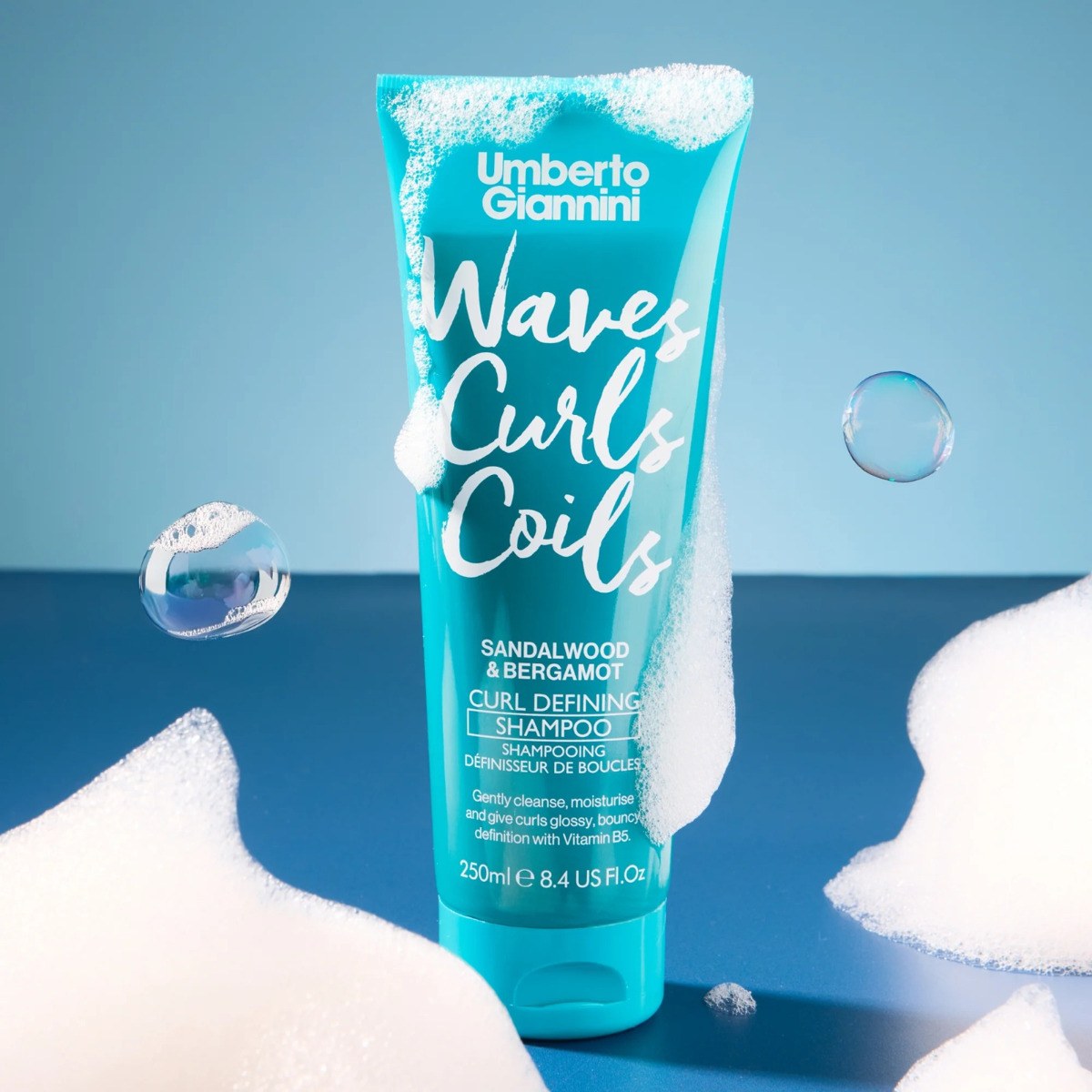 Umberto Giannini Waves, Curls & Coils Curl Defining Shampoo (250ml) φωτογραφία